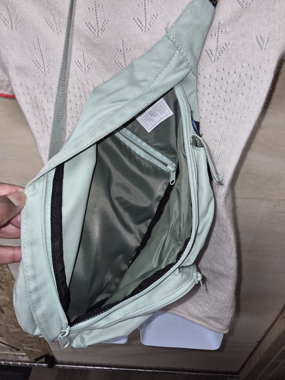 Kavu Crossbody Sling Bag in Green - Picture 3 of 5